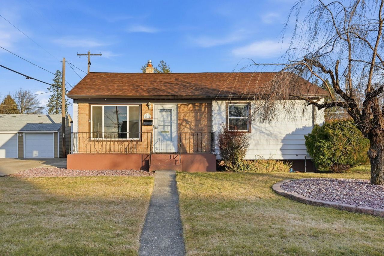 5628 N Audubon St, Spokane, WA 99205 Main Photo