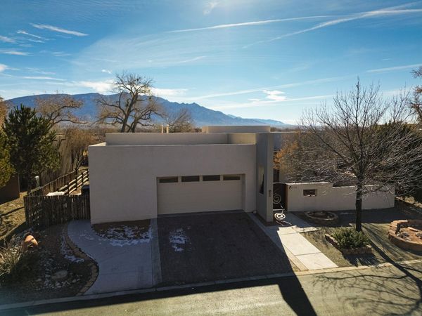 1114 W Avenida Los Suenos, Bernalillo, NM 87004