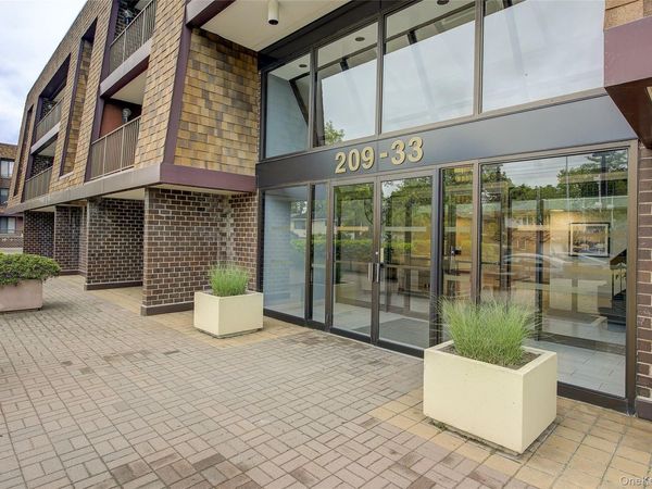 209-33 26th Avenue , Unit 1C, Bayside, NY 11360