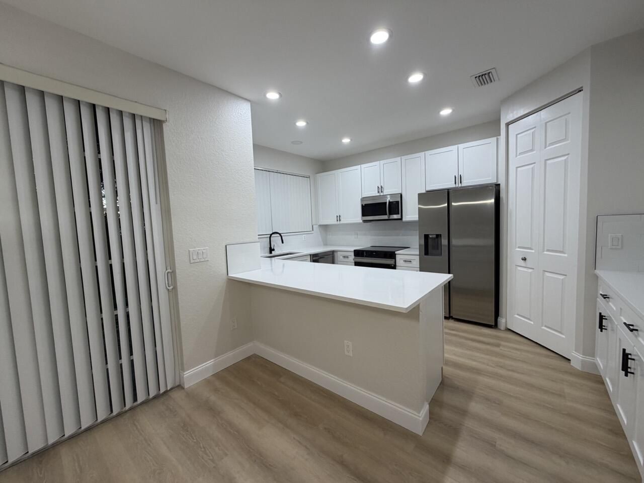 6268 S Military Trail, Unit 103, Lake Worth, FL 33463 Photo