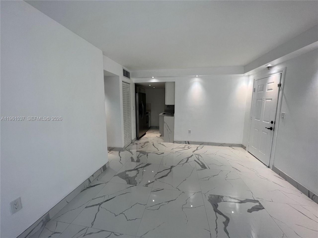 8609 SW 68th Ct , Unit 2, Pinecrest, FL 33143 Photo