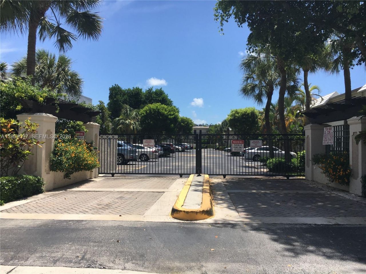 8609 SW 68th Ct , Unit 2, Pinecrest, FL 33143 Photo