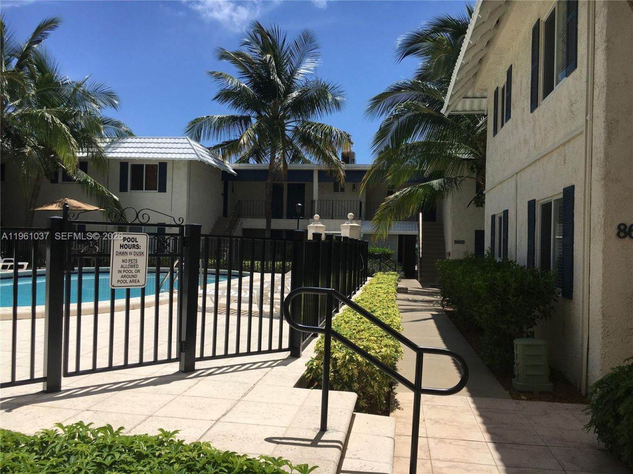 8609 SW 68th Ct , Unit 2, Pinecrest, FL 33143 Photo