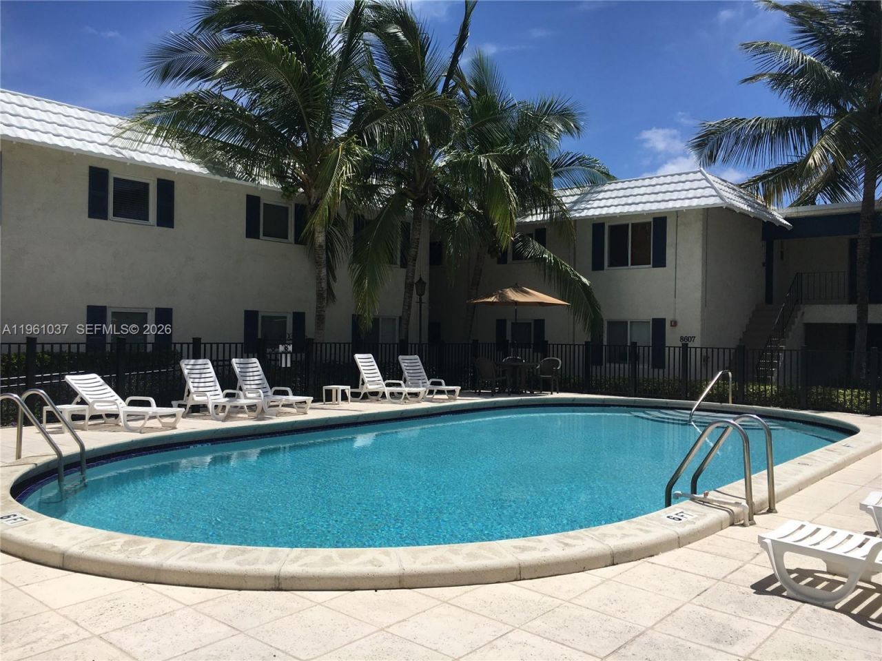 8609 SW 68th Ct , Unit 2, Pinecrest, FL 33143 Photo