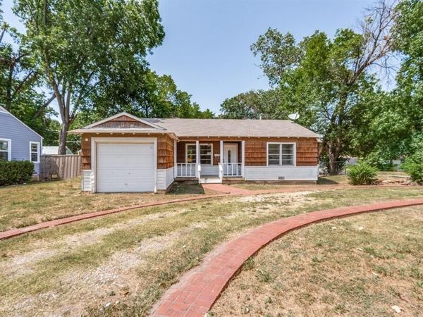 2505 Falls Drive, Dallas, TX 75211