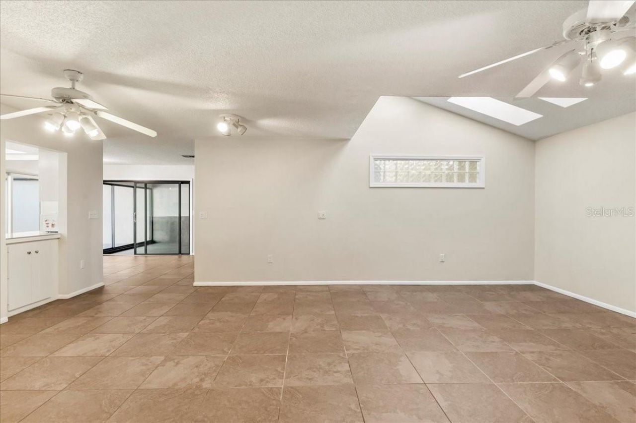 3820 Glen Oaks Manor Drive, Sarasota, FL 34232 Photo