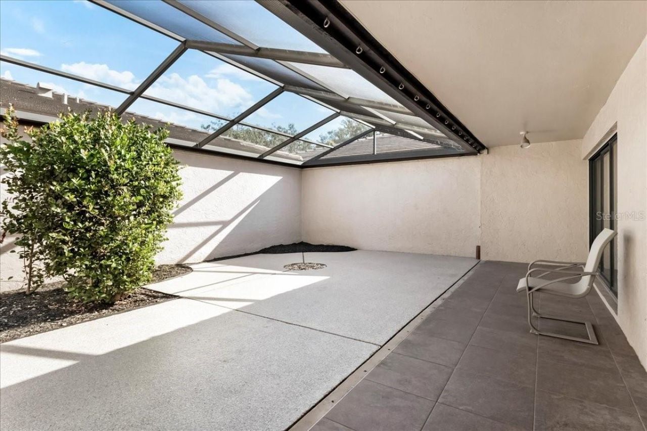 3820 Glen Oaks Manor Drive, Sarasota, FL 34232 Photo