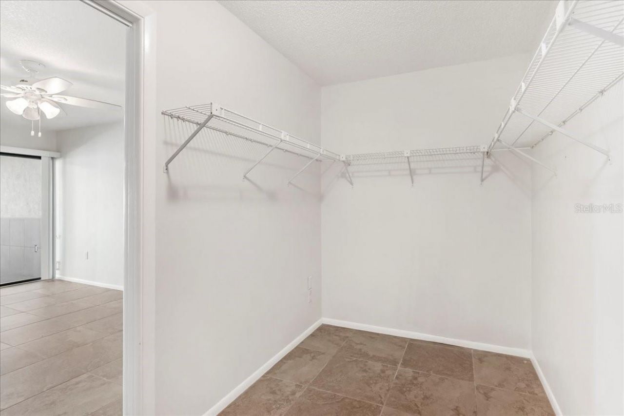 3820 Glen Oaks Manor Drive, Sarasota, FL 34232 Photo