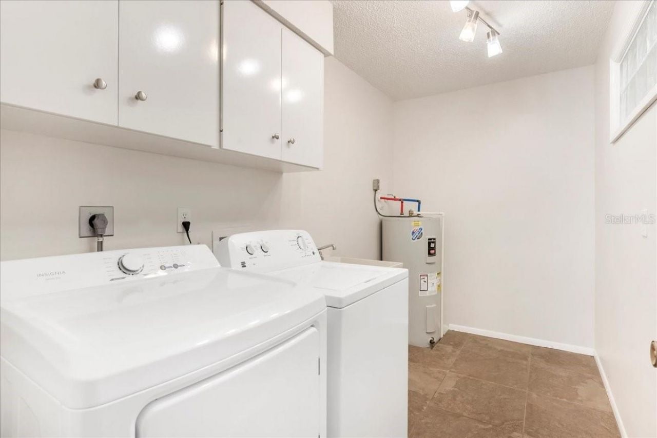 3820 Glen Oaks Manor Drive, Sarasota, FL 34232 Photo