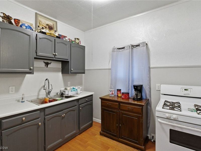 16333 Miles Avenue, Cleveland, OH 44128 Photo 16