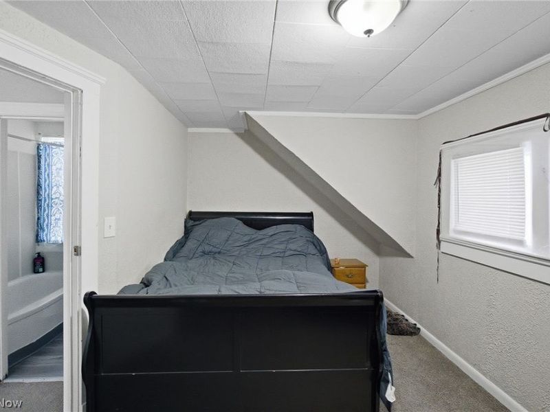 16333 Miles Avenue, Cleveland, OH 44128 Photo 18