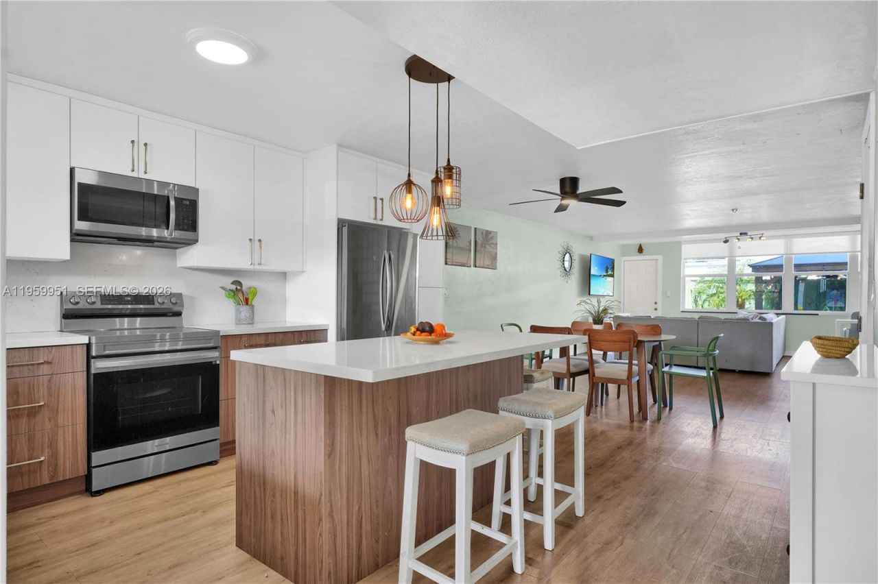 2149 NE 122nd St, Unit 2149, North Miami, FL 33181 Photo