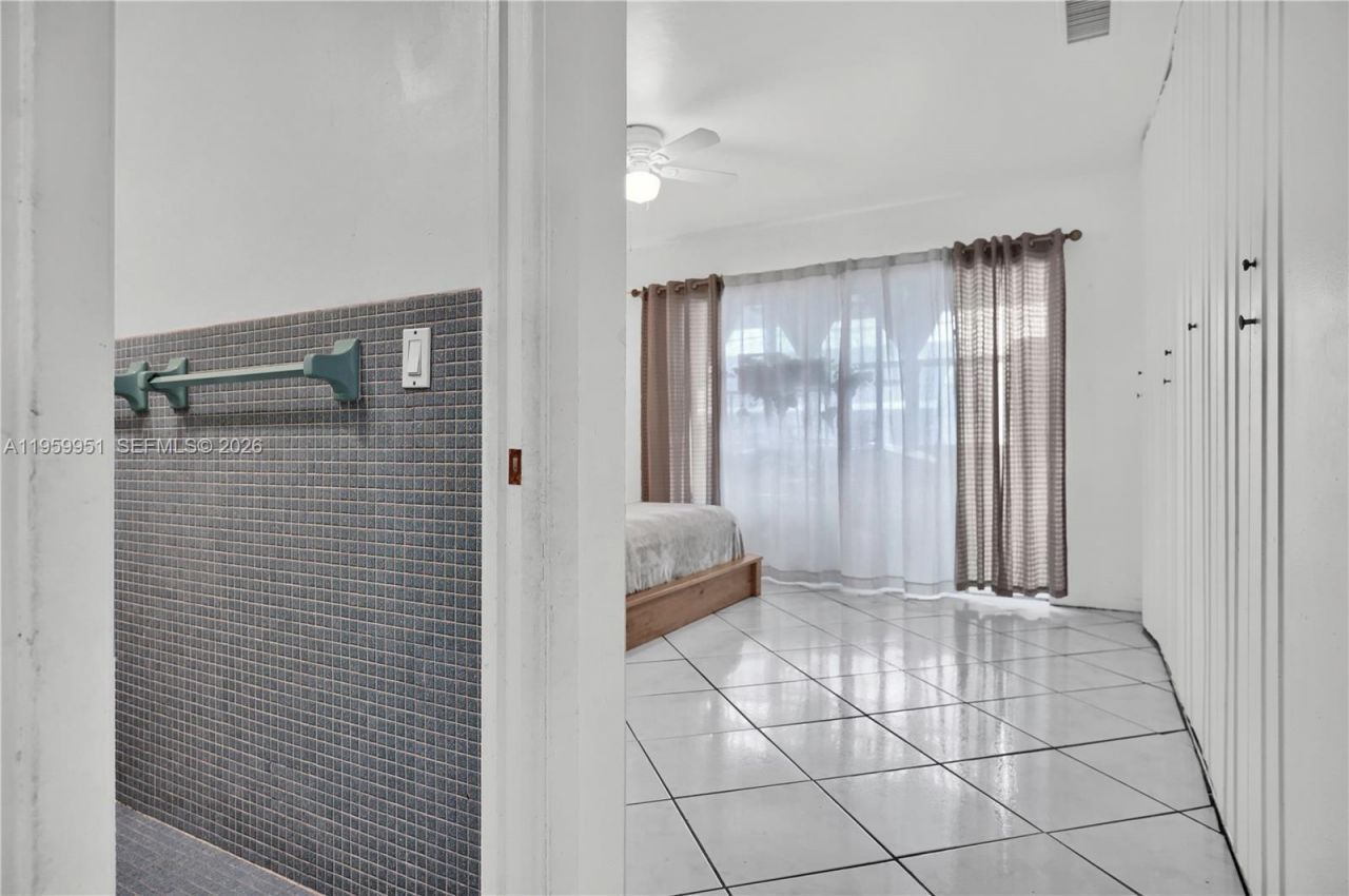 2149 NE 122nd St, Unit 2149, North Miami, FL 33181 Photo