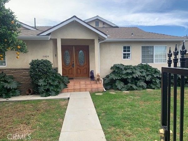 15424 Mayall, San Fernando, CA 91345