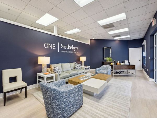 961687 GATEWAY BLVD E101 & F101 Boulevard, Fernandina Beach, FL 32034