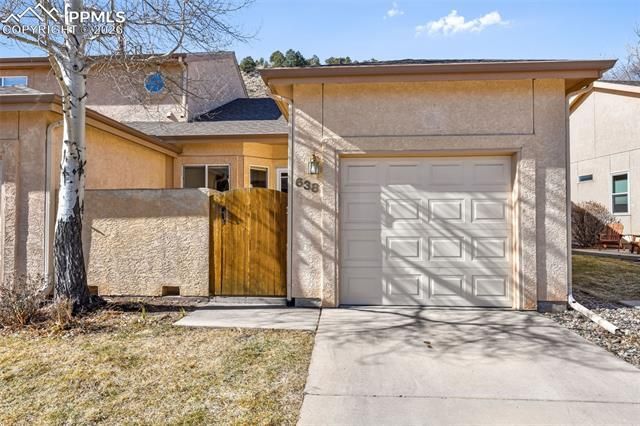 638 Echo Lane, Colorado Springs, CO 80904 Main Photo