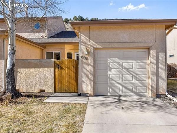 638 Echo Lane, Colorado Springs, CO 80904