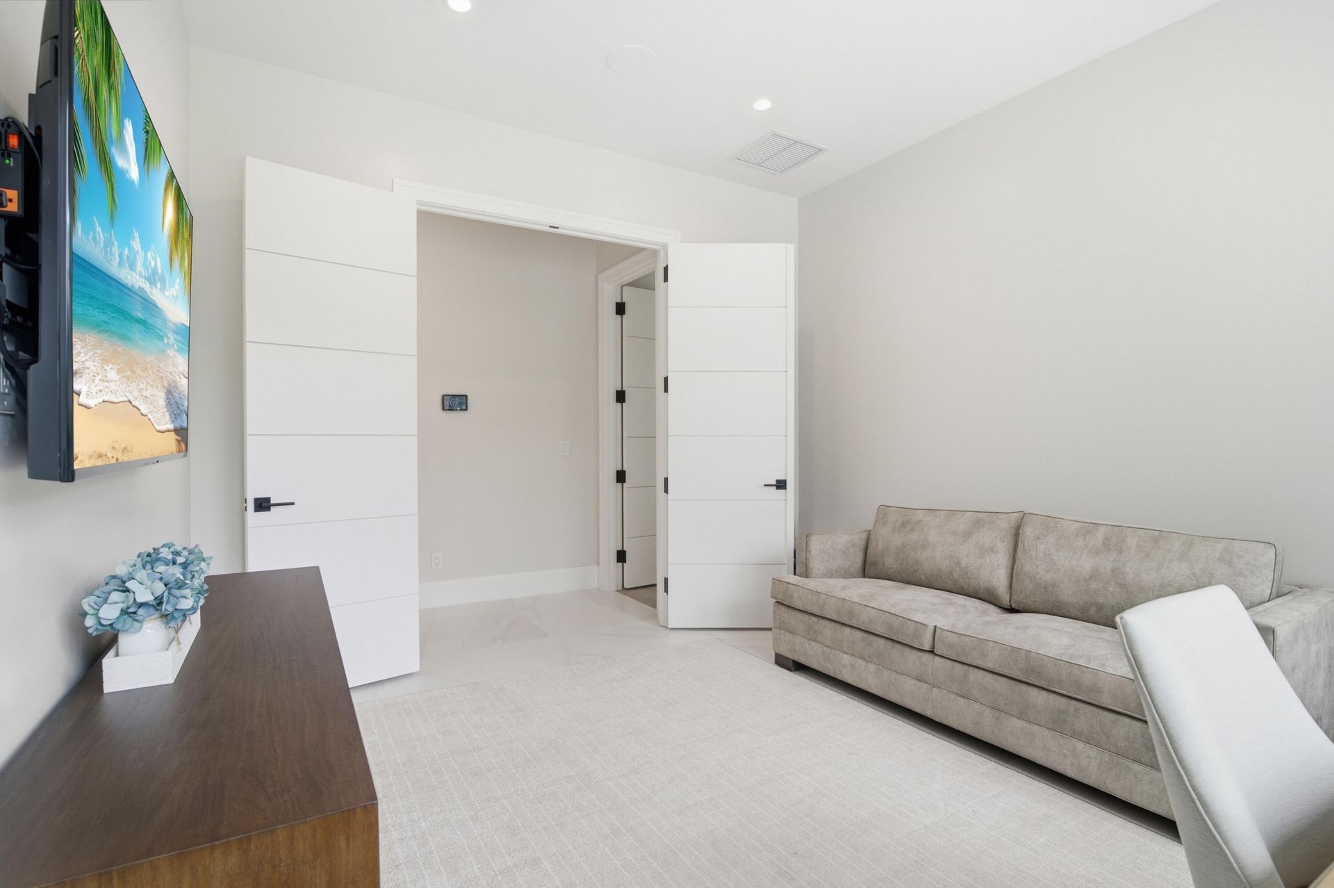 10200 SE Sandpine Lane, Hobe Sound, FL 33455 Photo