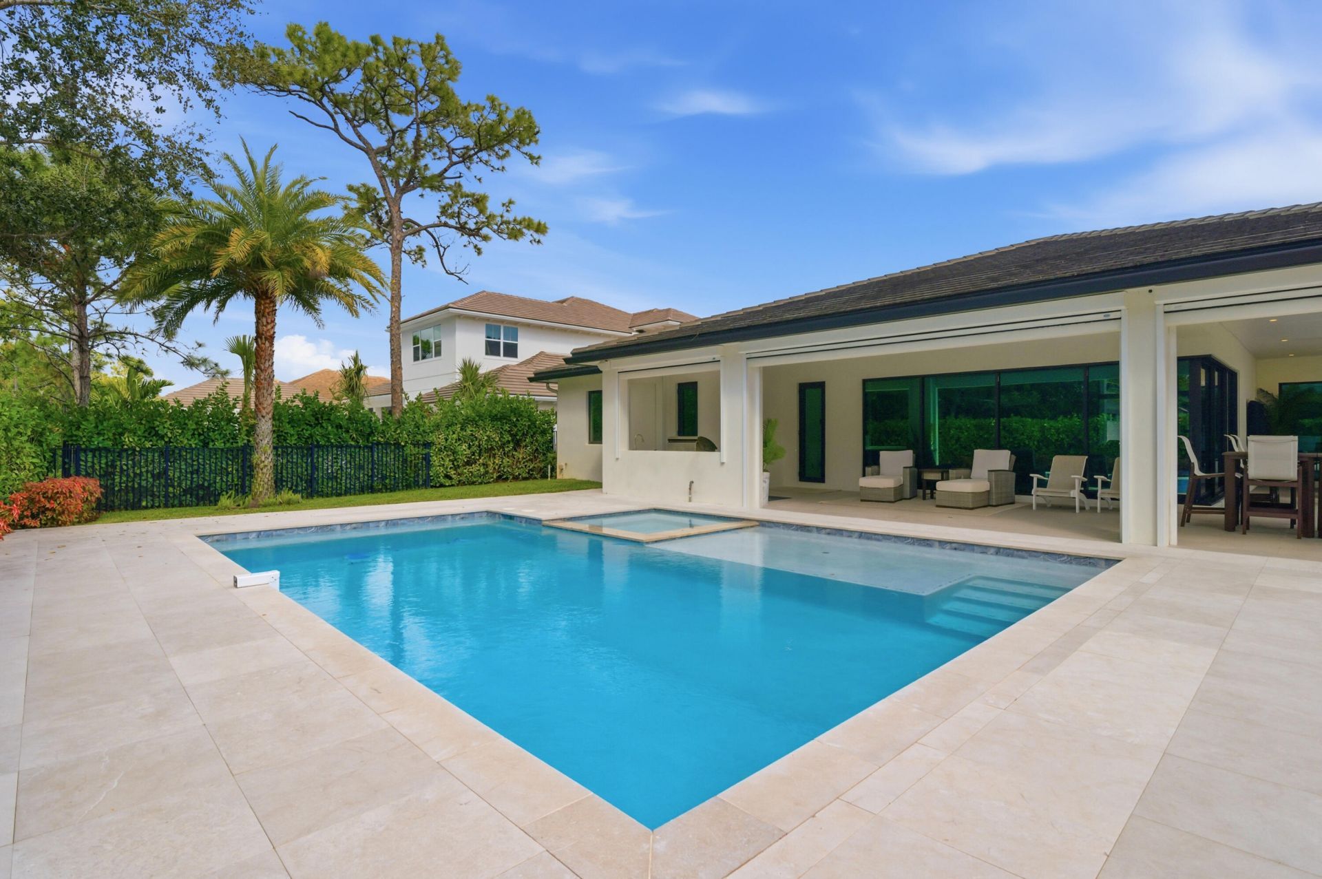 10200 SE Sandpine Lane, Hobe Sound, FL 33455 Photo