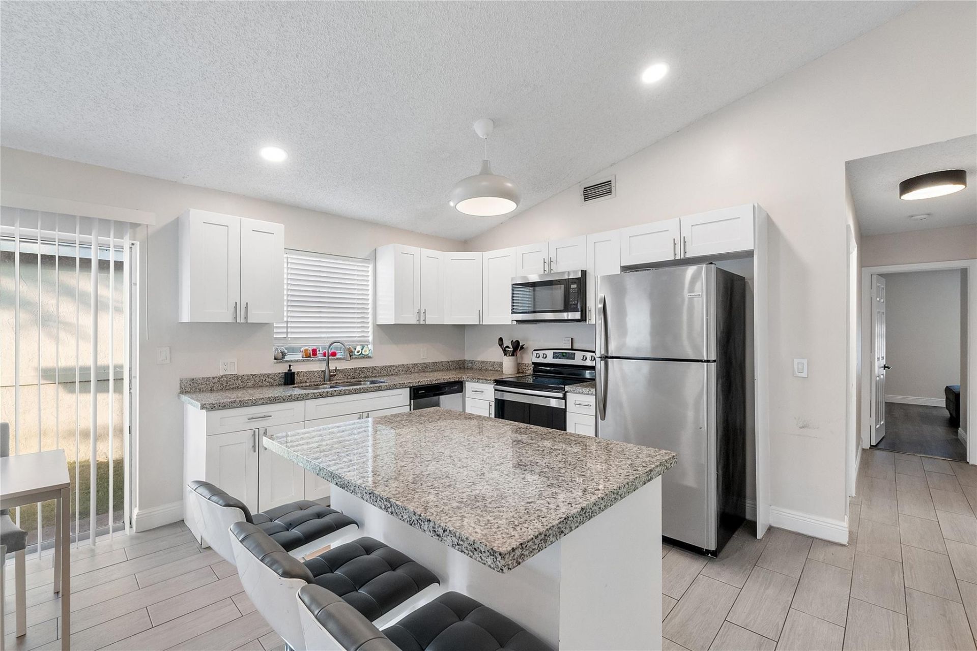 6762 Fern Place, Margate, FL 33063 Photo