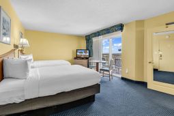 2701 S Ocean Blvd. photo 4