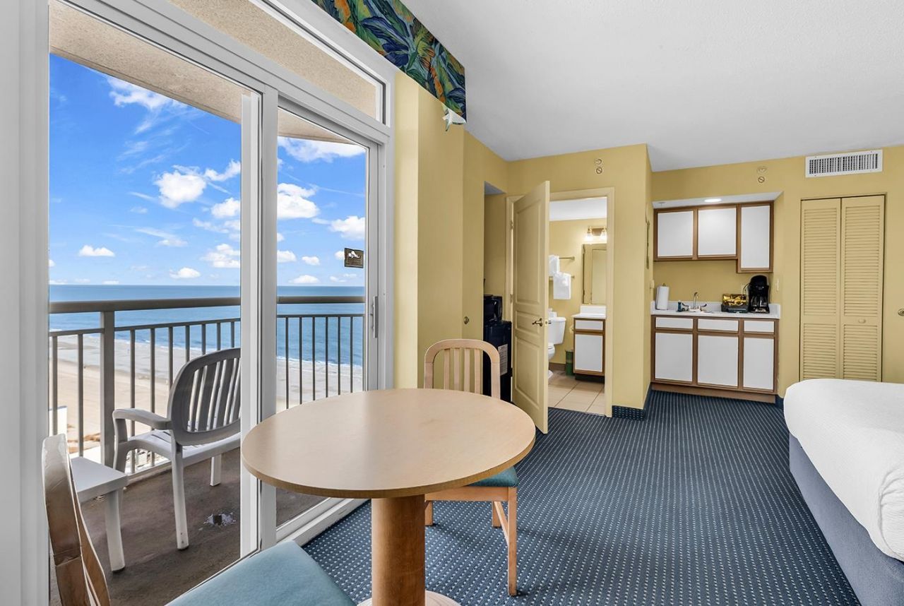 2701 S Ocean Blvd. Photo 8