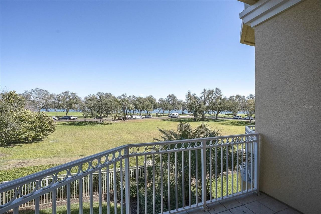 555 5th Avenue Ne, Unit 273, Saint Petersburg, FL 33701 Photo