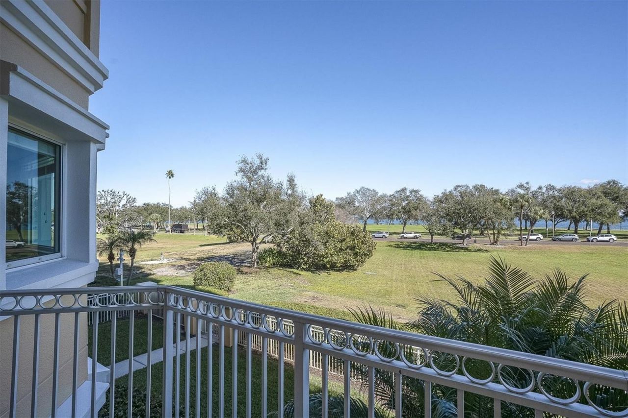 555 5th Avenue Ne, Unit 273, Saint Petersburg, FL 33701 Photo