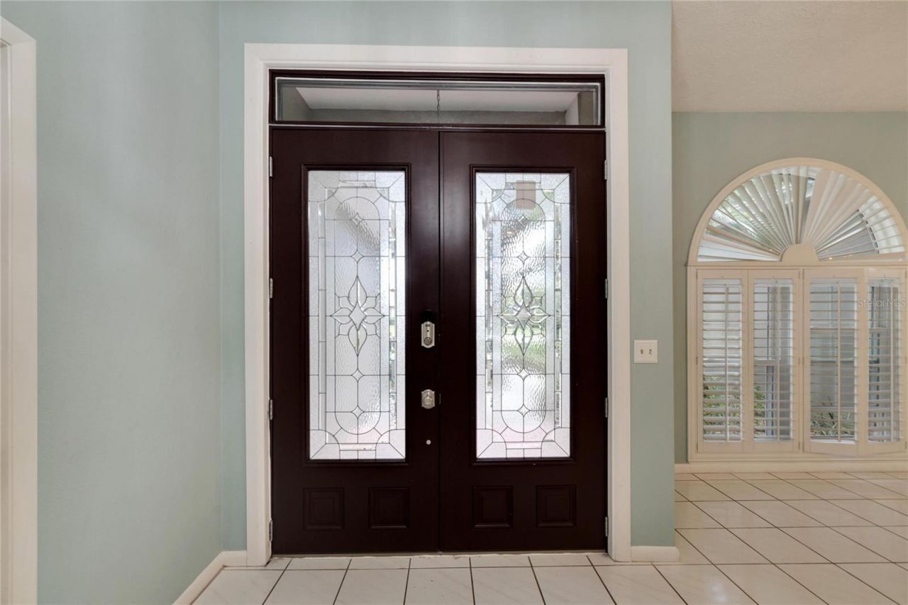 18006 Clear Lake Dr, Lutz, FL 33548 Photo