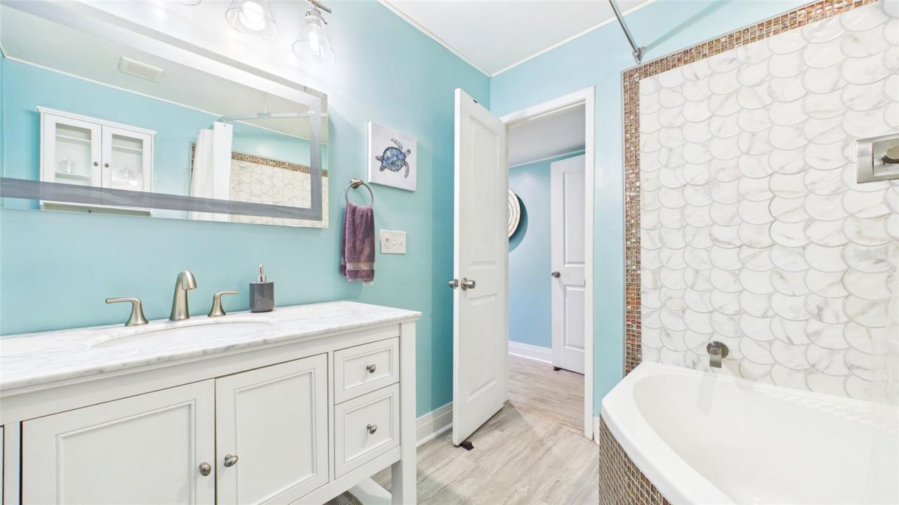 3675 41st Way S, Unit K, Saint Petersburg, FL 33711 Photo