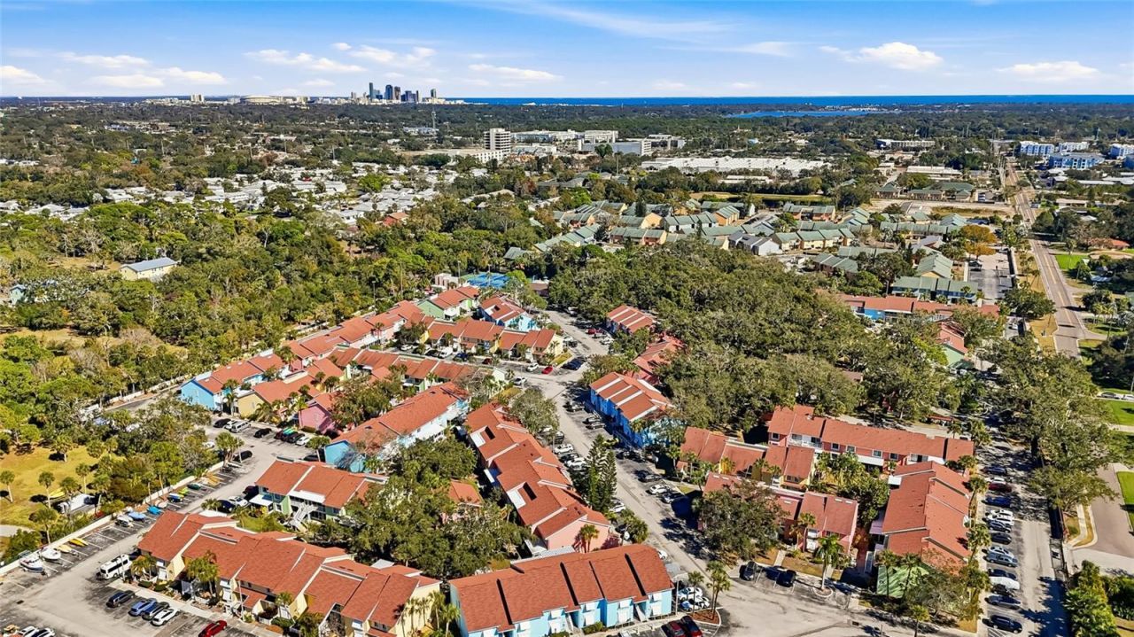 3675 41st Way S, Unit K, Saint Petersburg, FL 33711 Photo