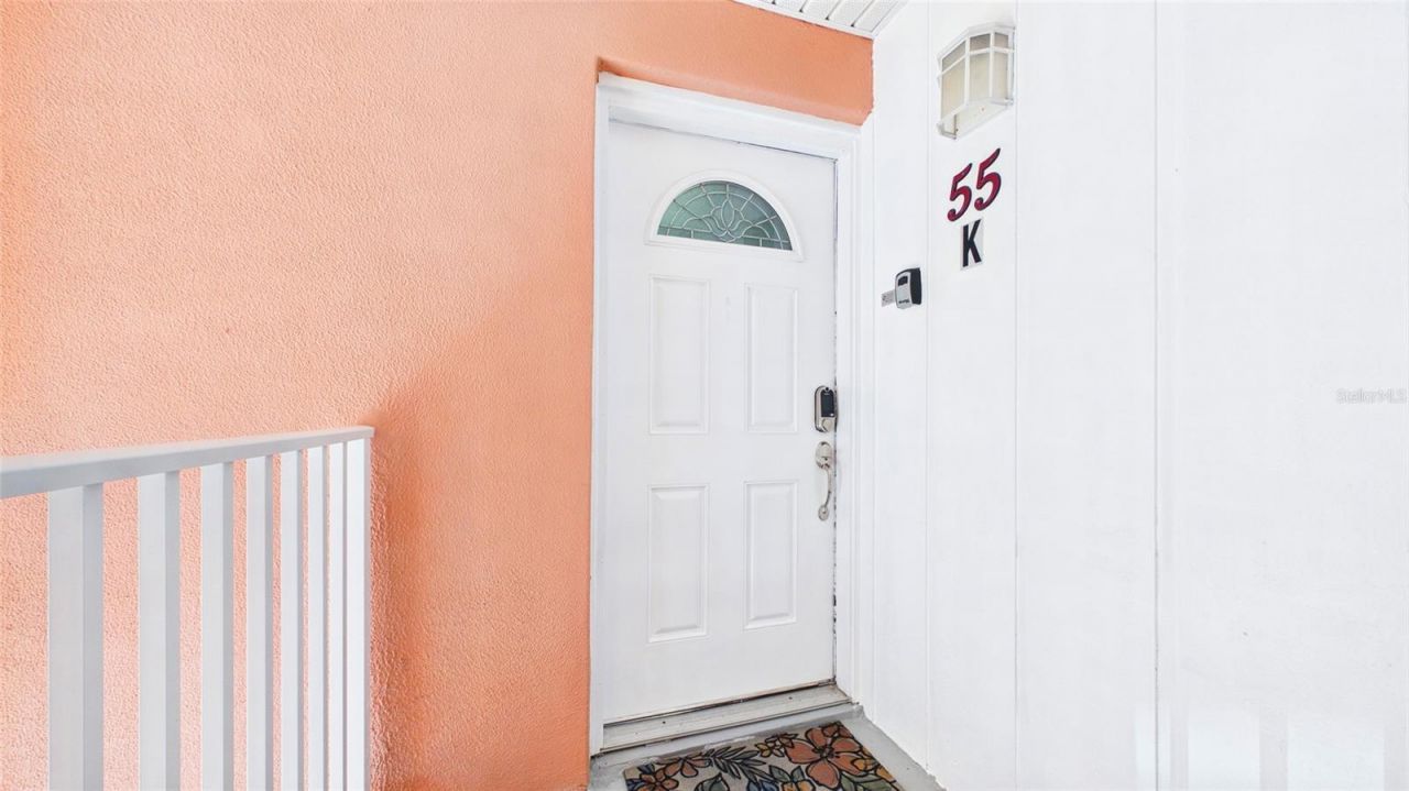 3675 41st Way S, Unit K, Saint Petersburg, FL 33711 Photo