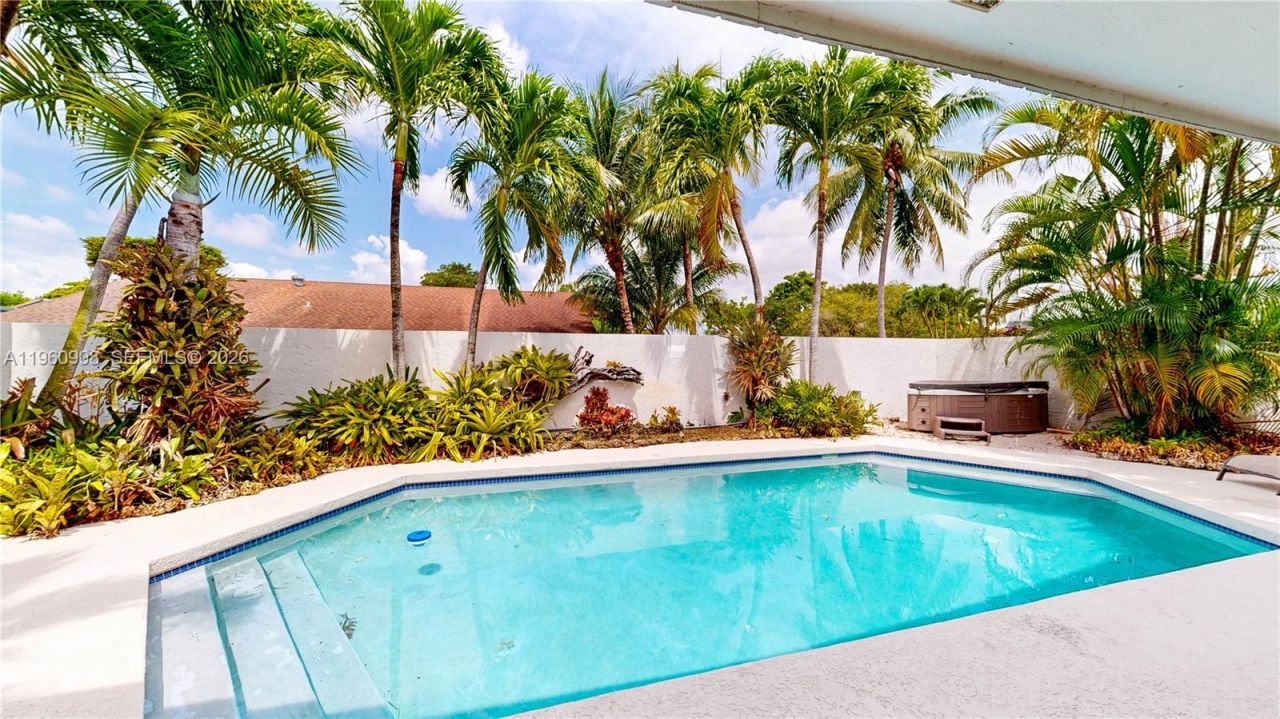 9614 SW 134th Ct, Miami, FL 33186 Photo