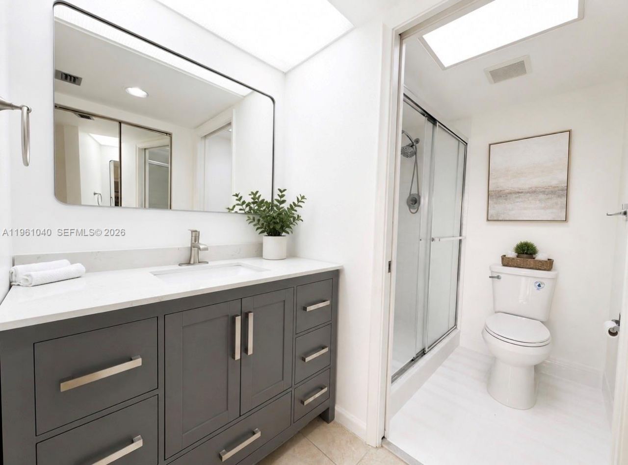 100 SW 130th Ter, Unit 109C, Pembroke Pines, FL 33027 Photo