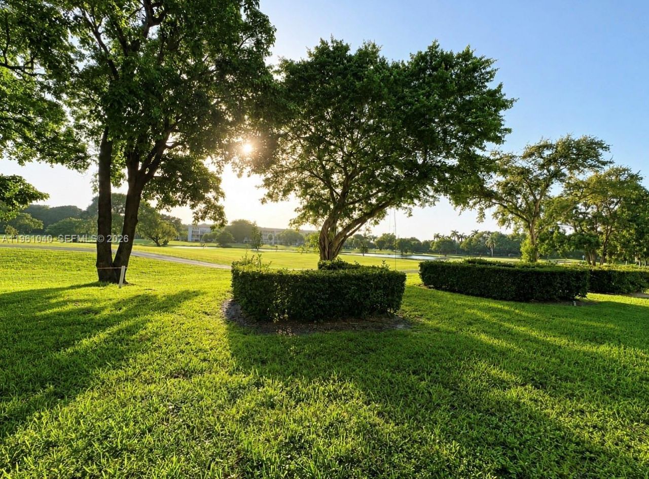 100 SW 130th Ter, Unit 109C, Pembroke Pines, FL 33027 Photo