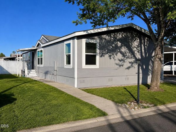 633 E Archwood, UNIT 125, Eagle Point, OR 97524