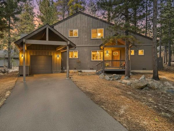 57532 Tamarack Lane, Unit 10, Sunriver, OR 97707