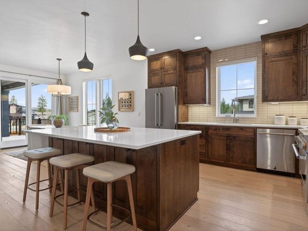 62637 Mt Hood Drive, Bend, OR 97703