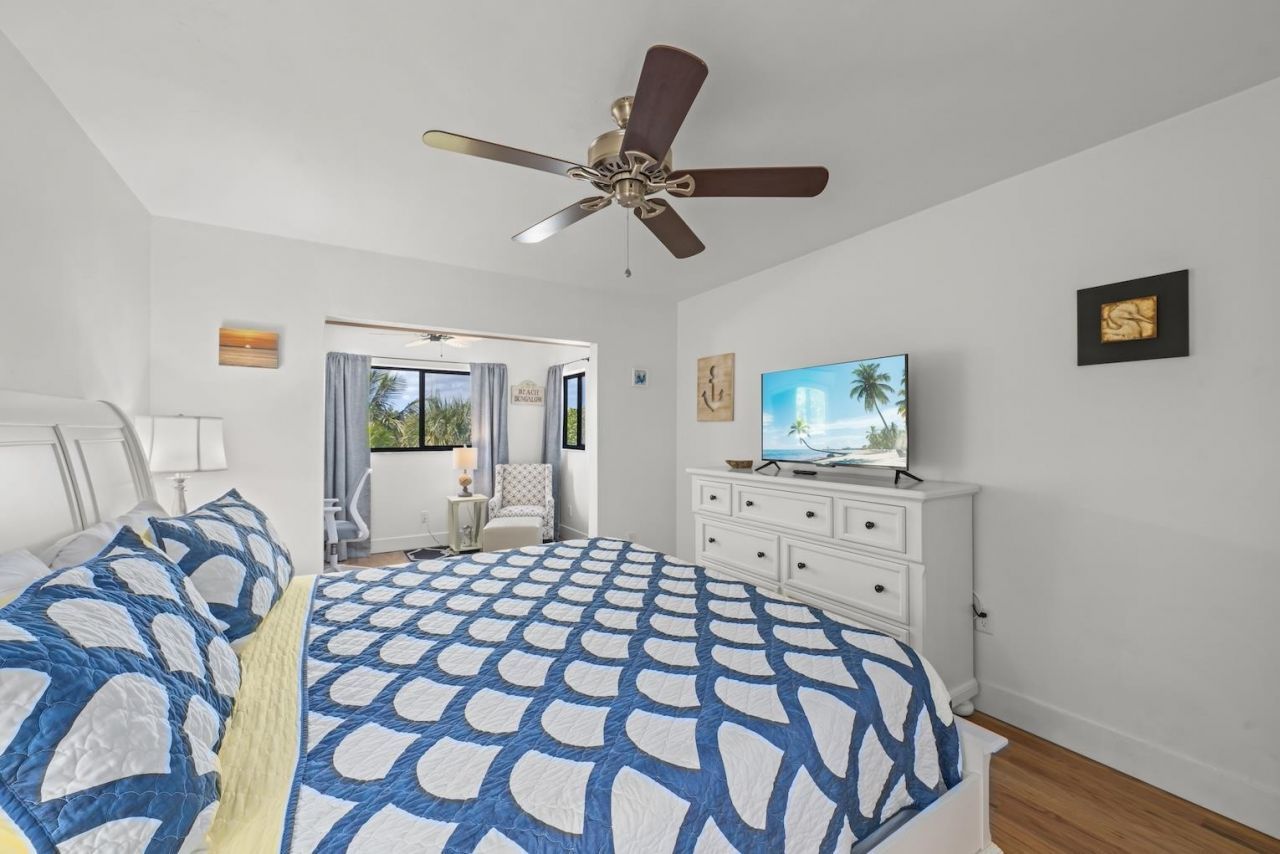 984 Greenwood Ct S, Sanibel, FL 33957 Photo