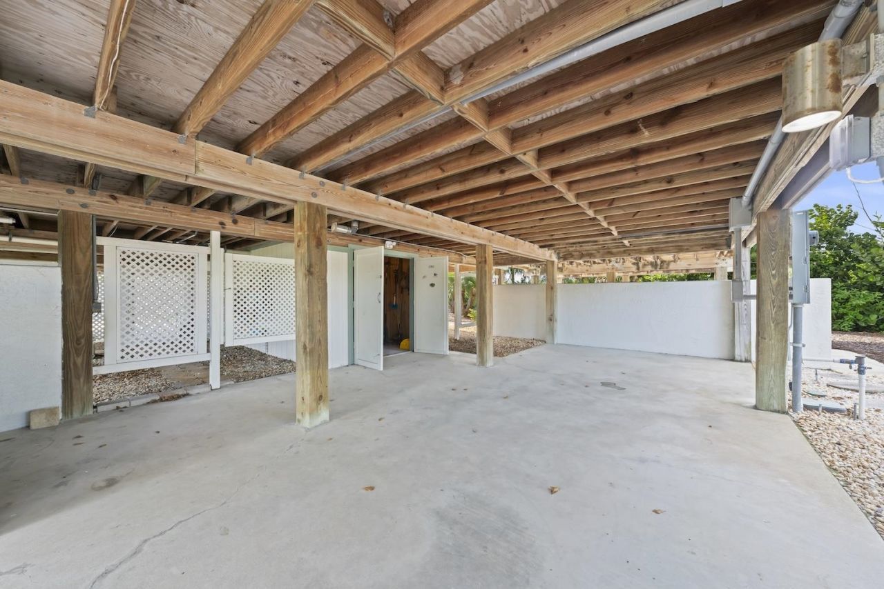 984 Greenwood Ct S, Sanibel, FL 33957 Photo