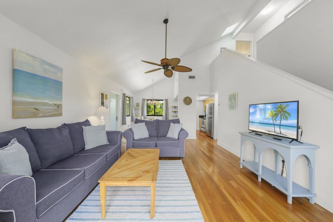 984 Greenwood Ct S, Sanibel, FL 33957 Photo