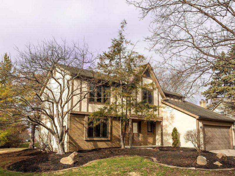 7081 Wendy Trail Lane, Dublin, OH 43017 Photo 1