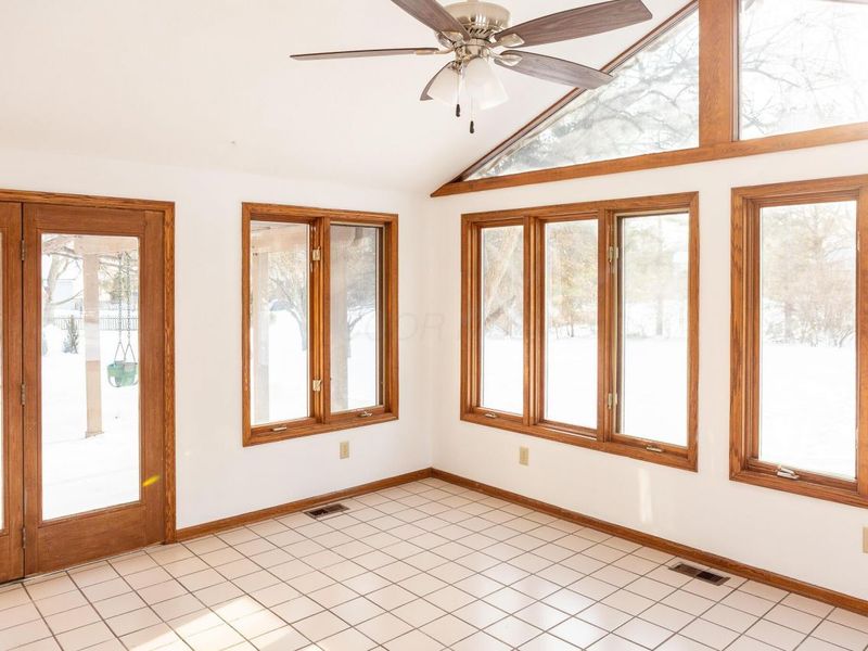 7081 Wendy Trail Lane, Dublin, OH 43017 Photo 10