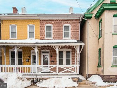 327 JEFFERSON STREET, EAST GREENVILLE, PA 18041