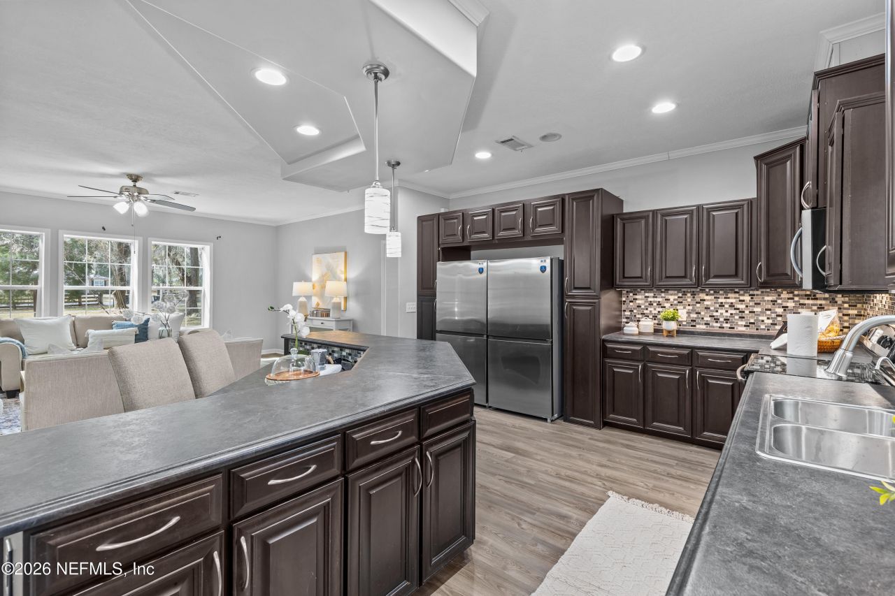 851 Cahoon Road N, Jacksonville, FL 32220 Photo