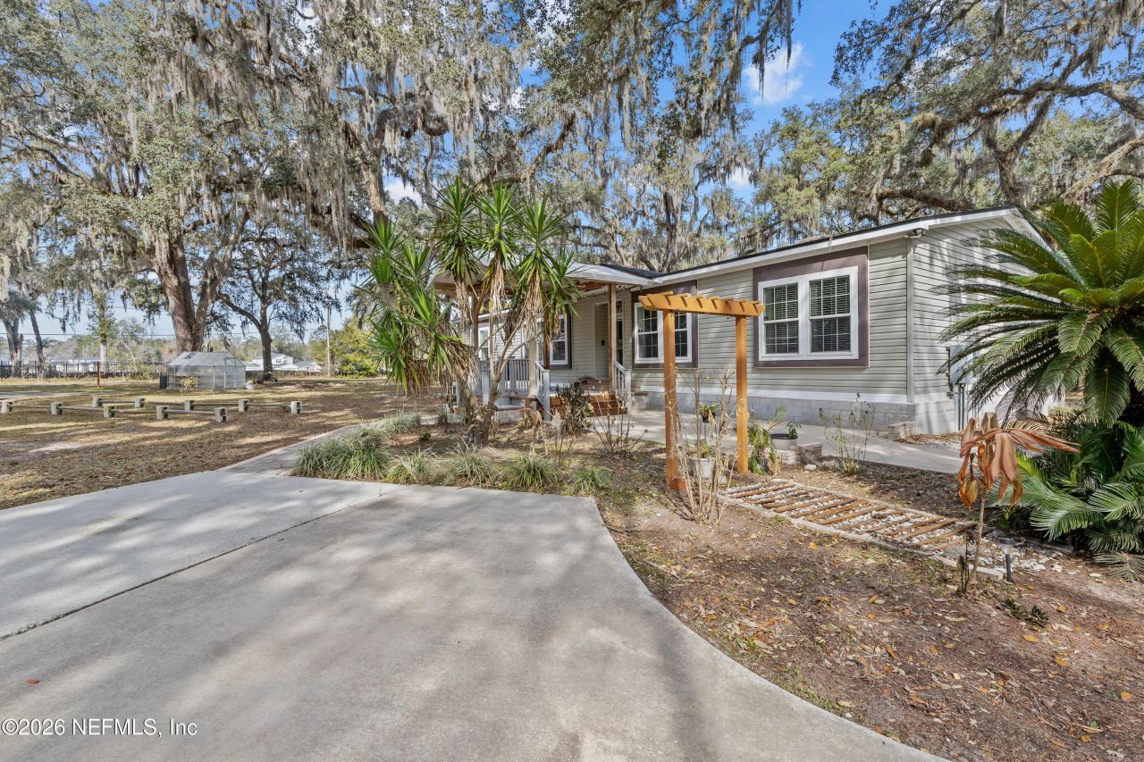 851 Cahoon Road N, Jacksonville, FL 32220 Photo