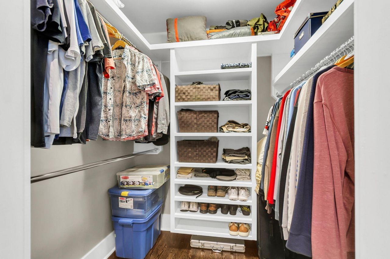 211 E Richardson Avenue Photo 33