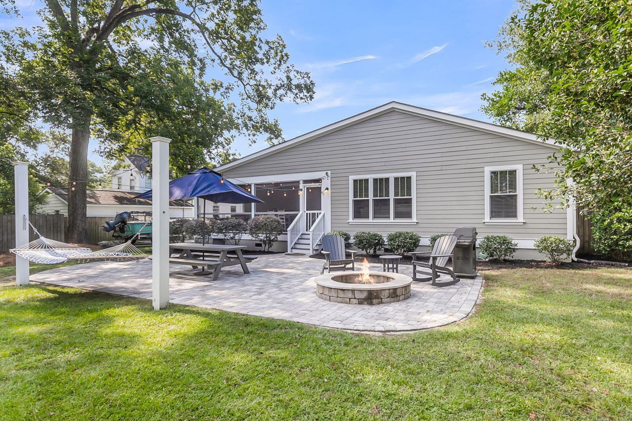 211 E Richardson Avenue Photo 51