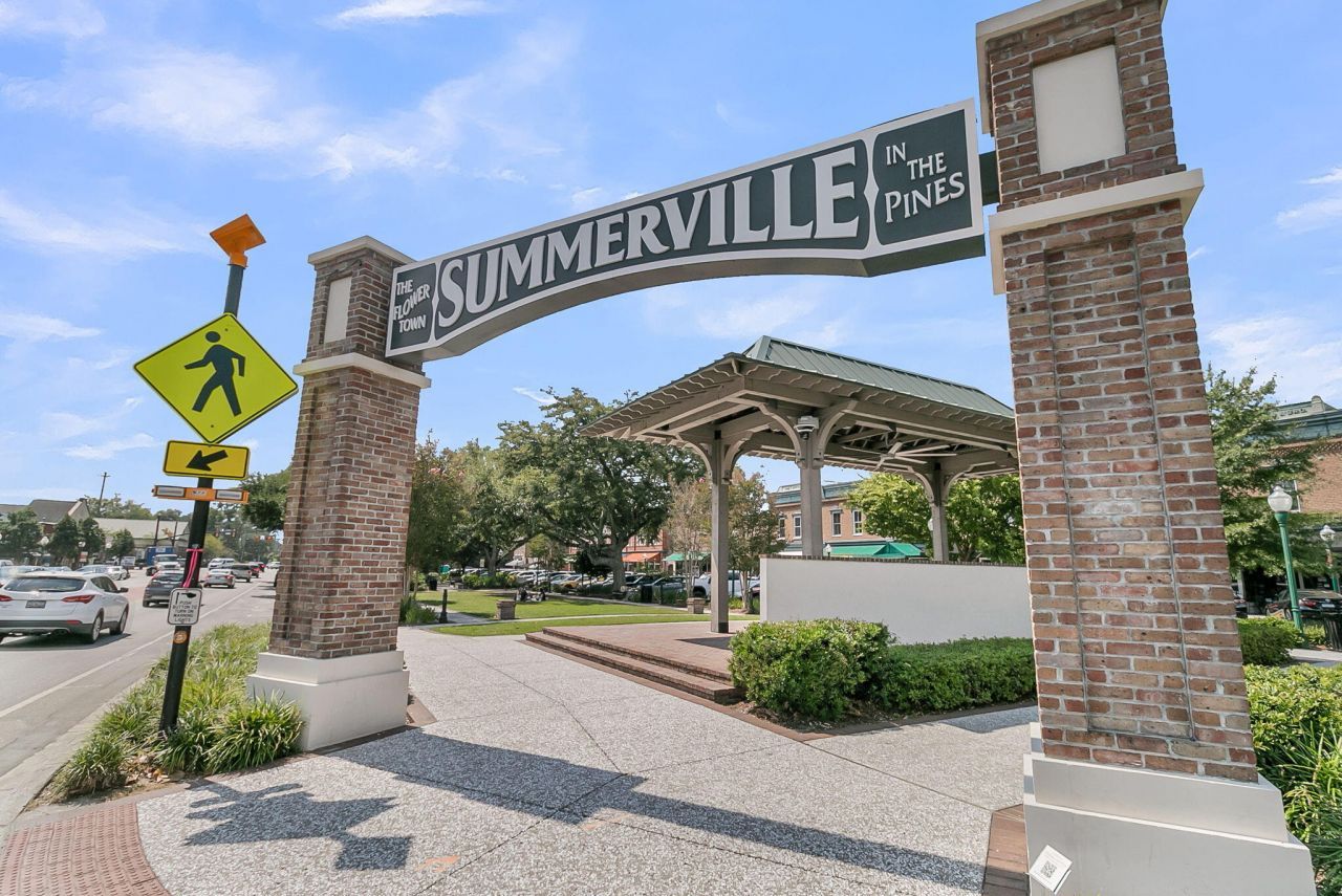 211 E Richardson Avenue Photo 62