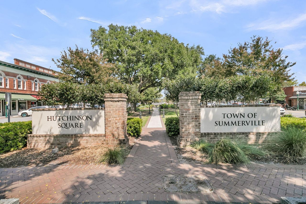 211 E Richardson Avenue Photo 67